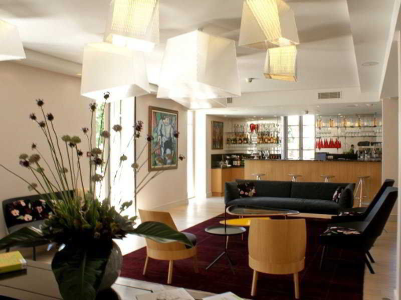 De Silhouette Hotel 4*